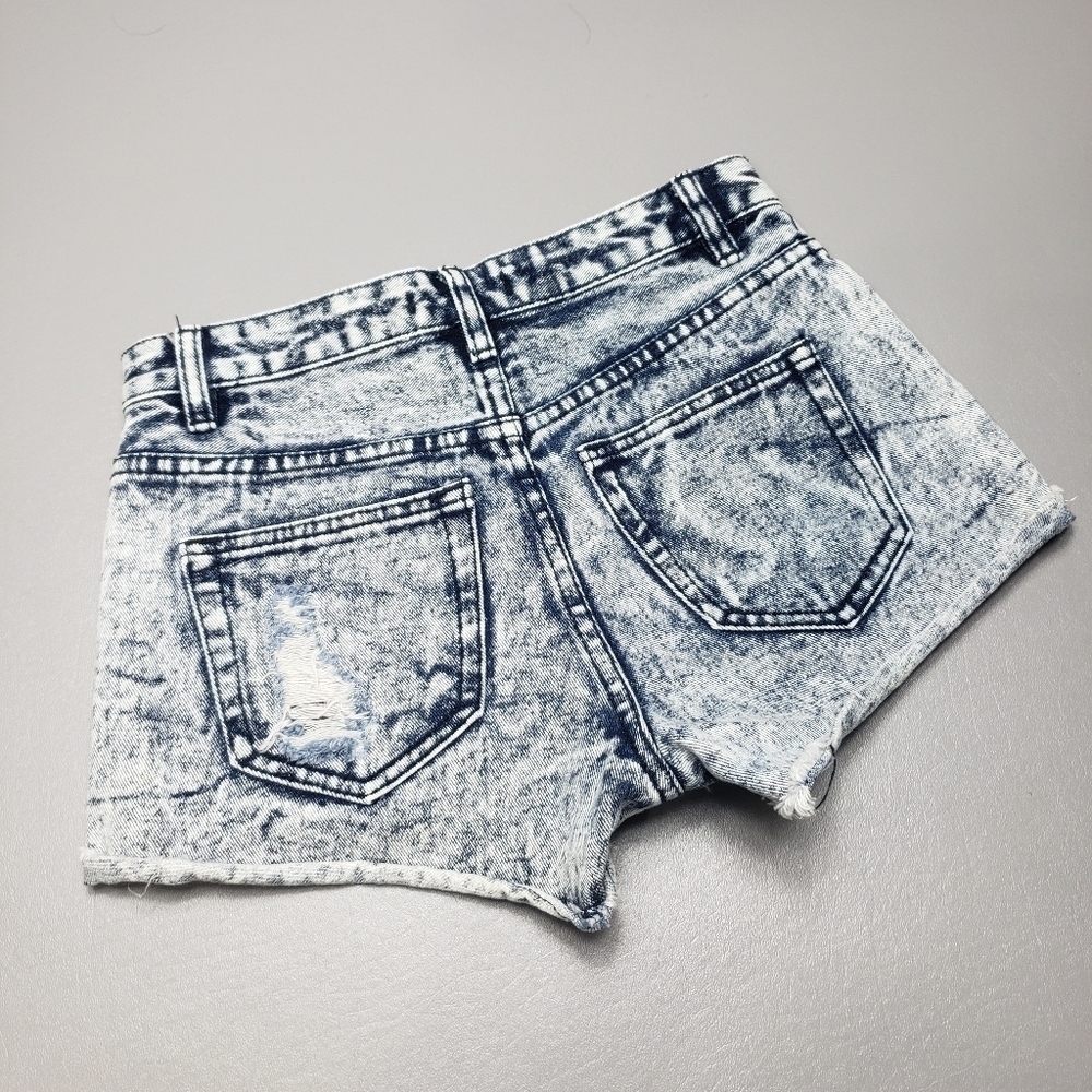 Forever 21 acid wash ripped distressed jean shorts colorful pockets size 24 - Picture 4 of 10